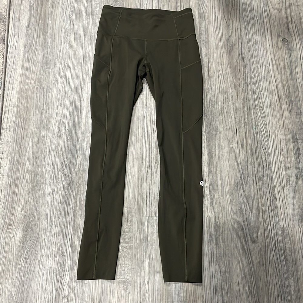Lululemon fast and free